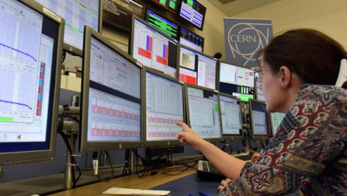 Основоположник теории струн усомнился в открытии Основоположник теории струн усомнился в открытии