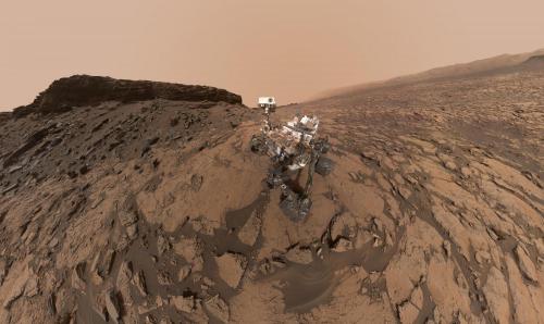 �������� Curiosity ��������� ����� ����� � ������������� ������� �������
