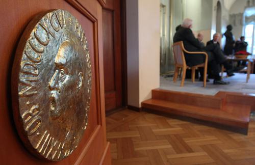 Первооткрыватель гравитационных волн умер, не получив Нобелевскую премию Первооткрыватель гравитационных волн умер, не получив Нобелевскую премию