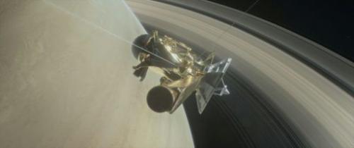 ���� Cassini ��������� ��������� ��������� ���������� � ��������� �������